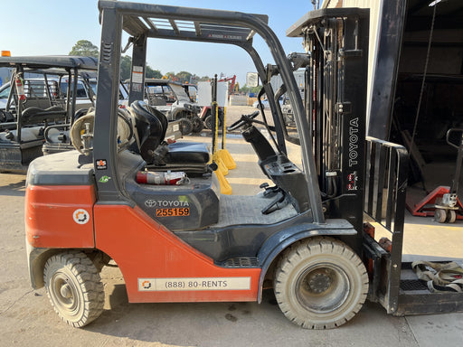 2022 TOYOTA 50-8FGU25