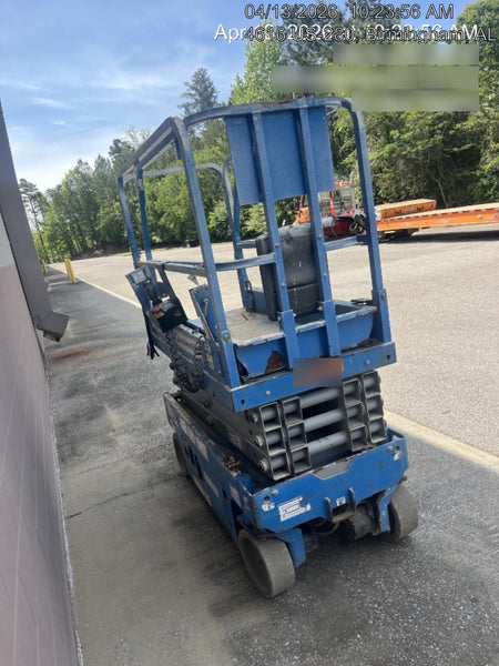 2019 Genie GS-1930 Fixed rails with chain Entry