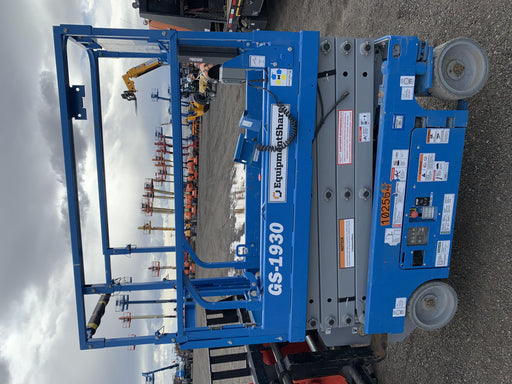 2020 Genie GS-1930 Solid Non Marking Tires, Beacon, Folding rails with half height swing gate, 800W Inverter