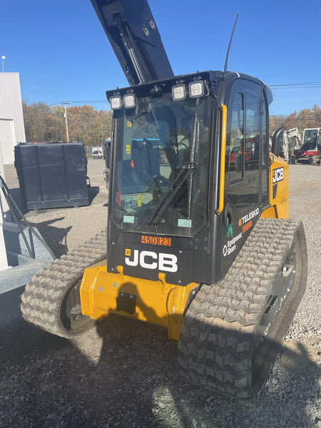 2024 JCB 3TS-8T
