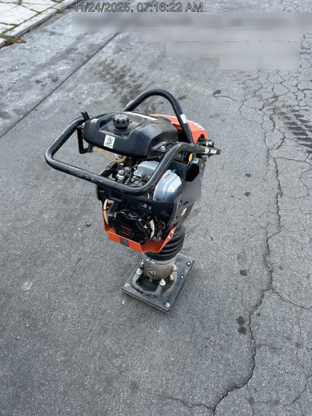 2025 HUSQVARNA LT6005