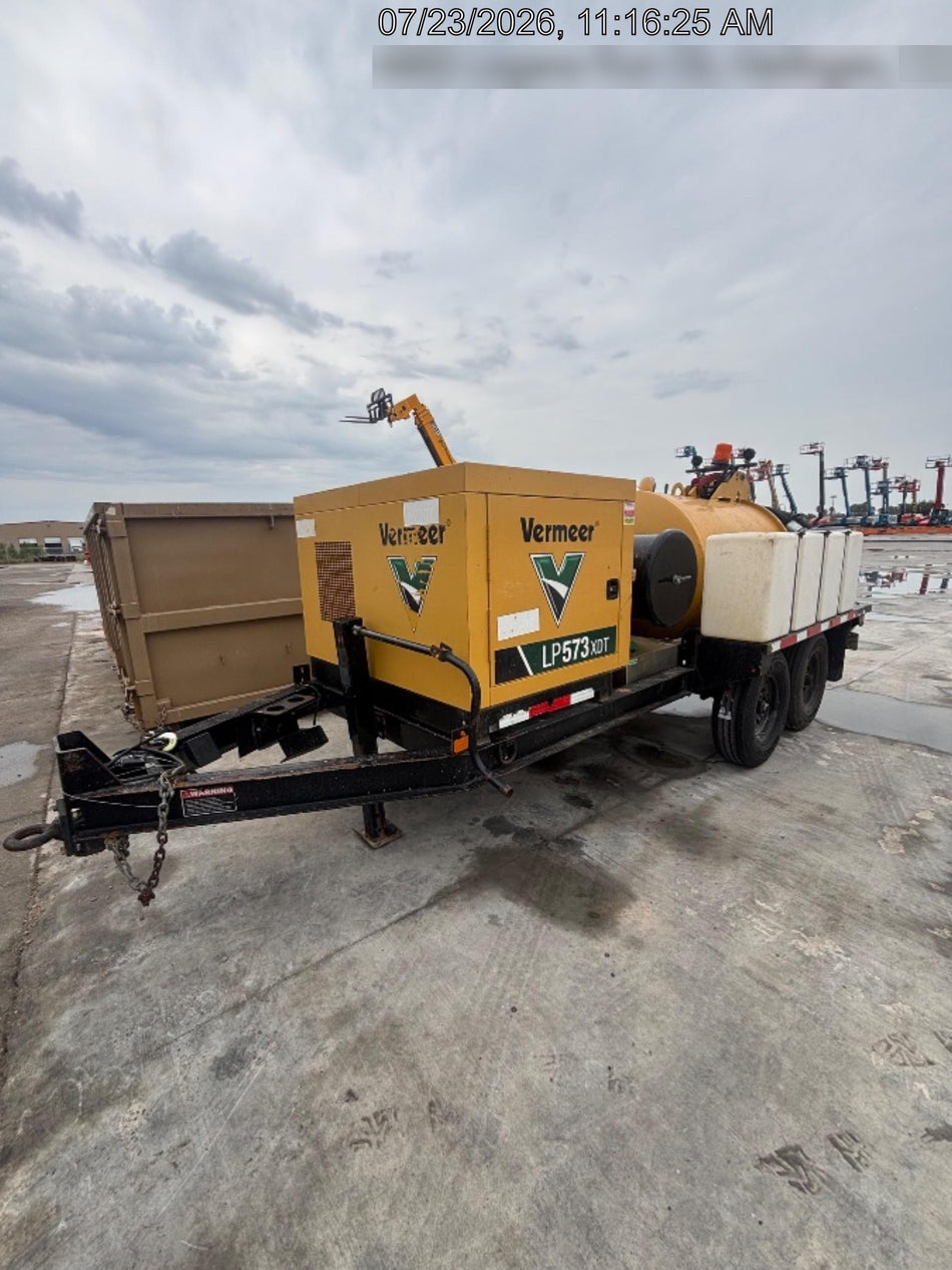 2021 VAC-TRON LP573XDT