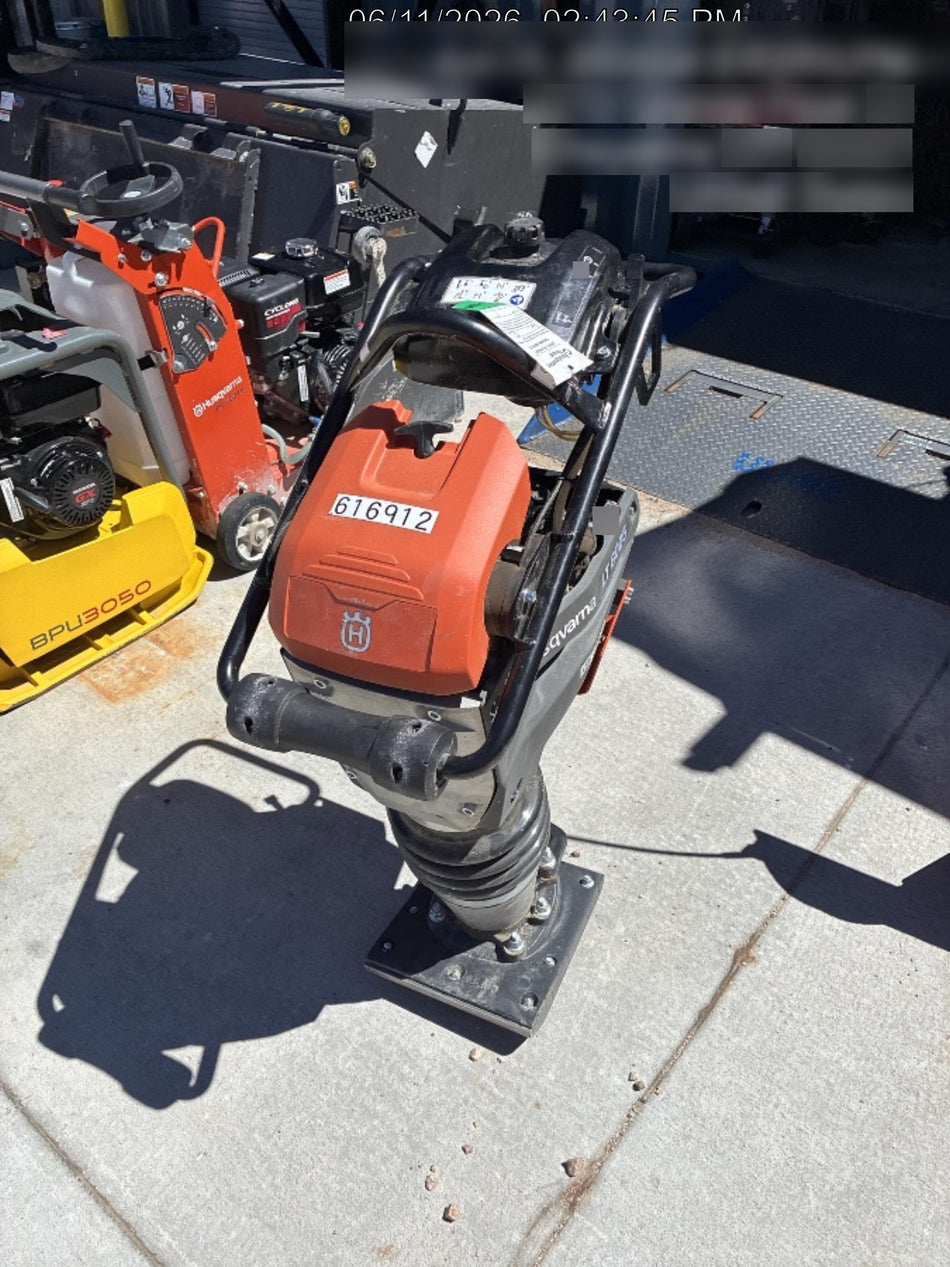 2025 HUSQVARNA LT6005