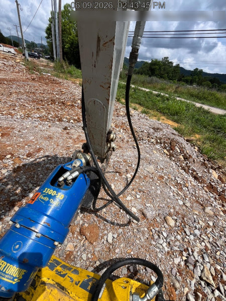 2023 AUGER TORQUE 3300-30