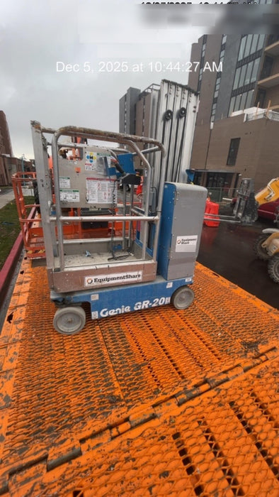 2020 GENIE GR-20