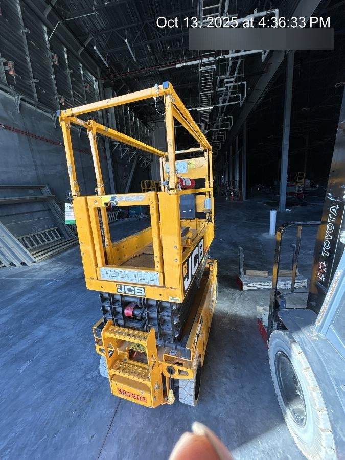 2024 JCB S1932E
