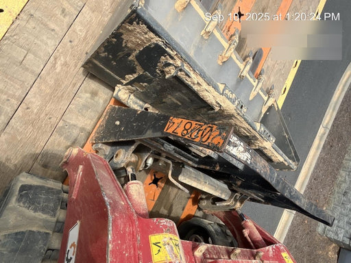 2022 ARROW MATERIAL HANDLING 60" Pallet Forks - Arrow