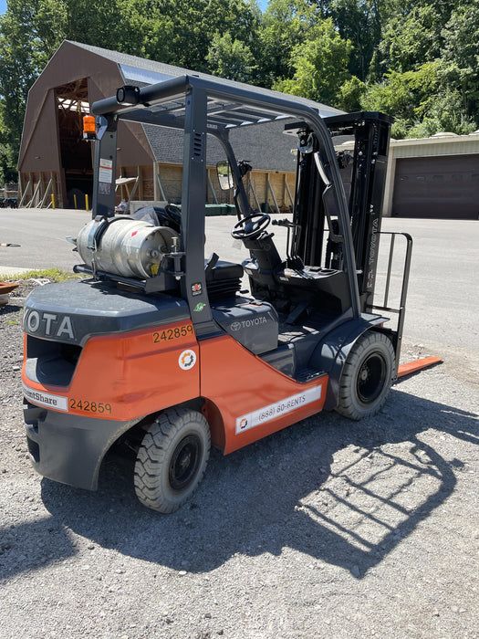 2022 TOYOTA 50-8FGU25