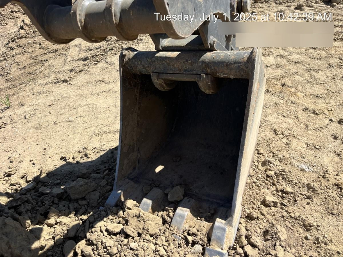 2023 SOLESBEE 18" Bucket - Solesbee