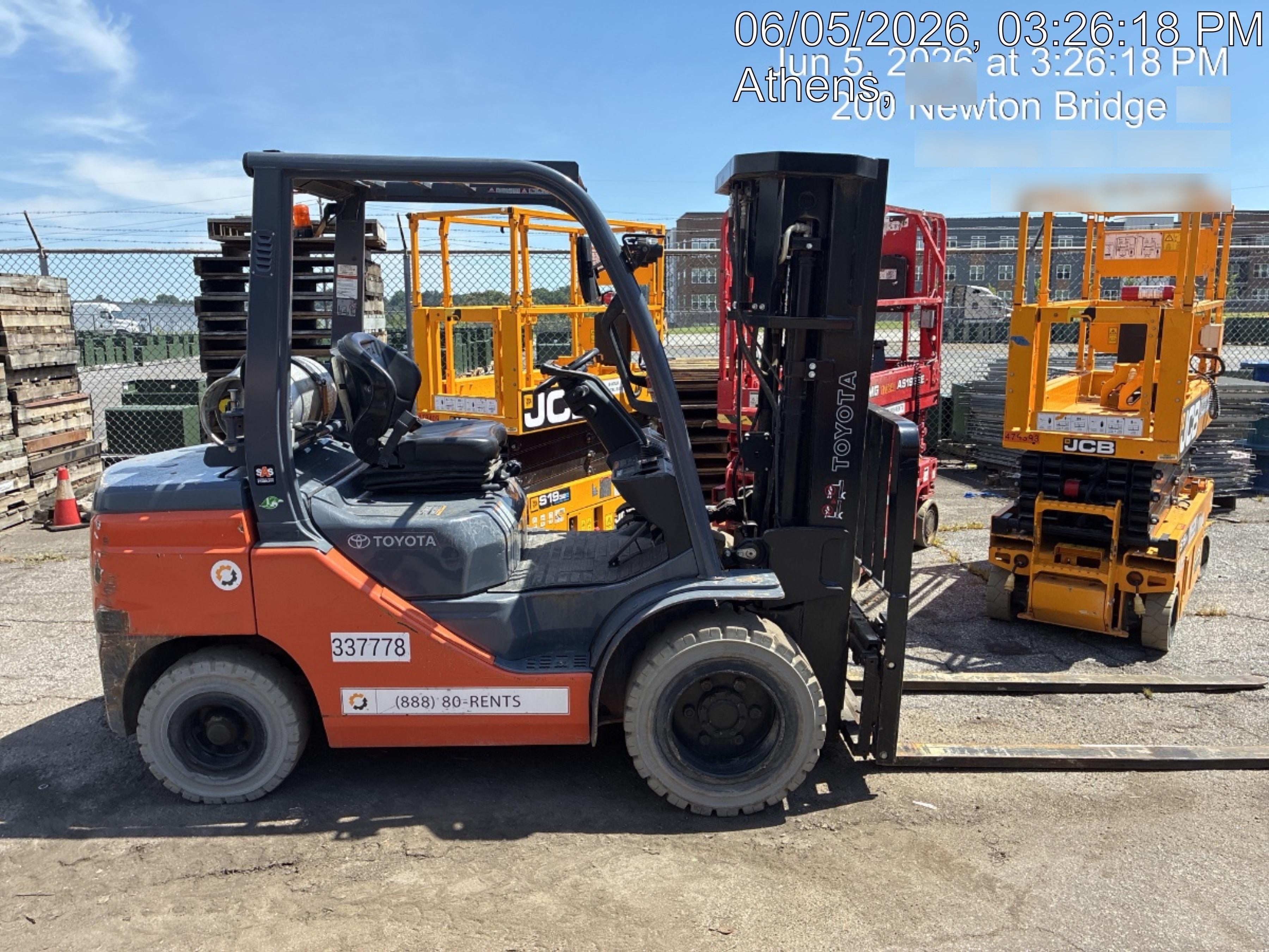2023 TOYOTA 8FGU30 LP - Quad