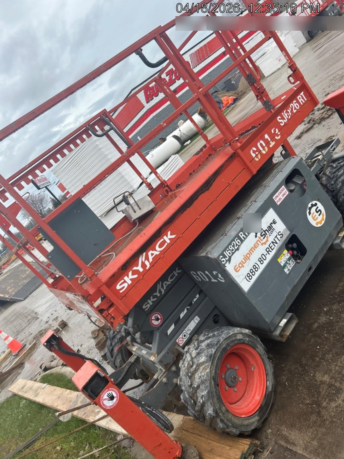 2017 SKYJACK SJ6826 RT