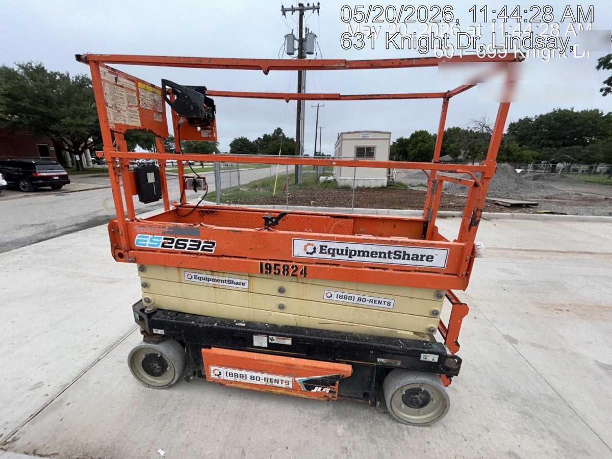 2021 JLG ES2632