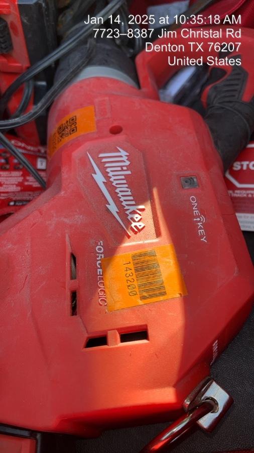 2021 MILWAUKEE 2776-21