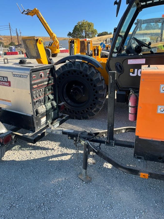 2022 Lincoln Electric LE400 Kubota V1505, Trlr, Cable Rack, Light Kit, ES Decals, T3