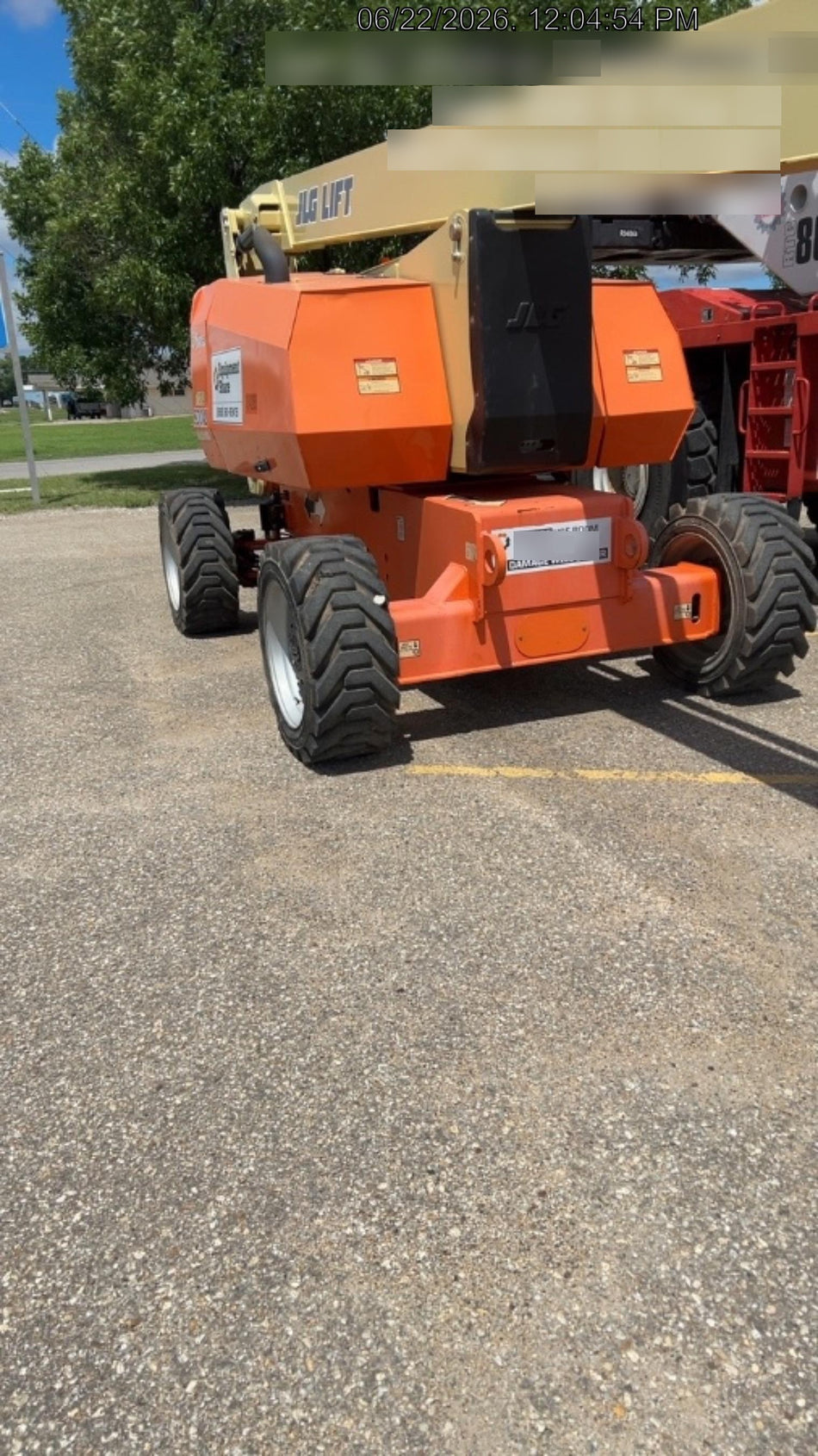 2021 JLG 800AJ