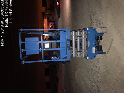 2019 Genie GS-2632 Folding rails with half height swing gate