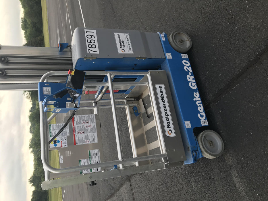 2020 GENIE GR-20