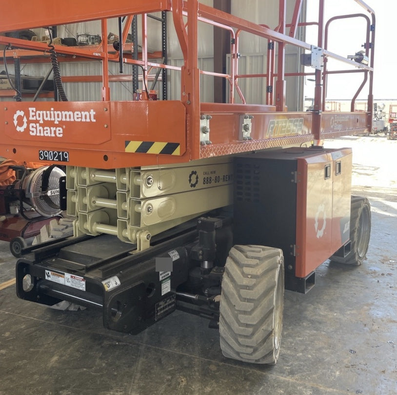 2024 JLG RT2669