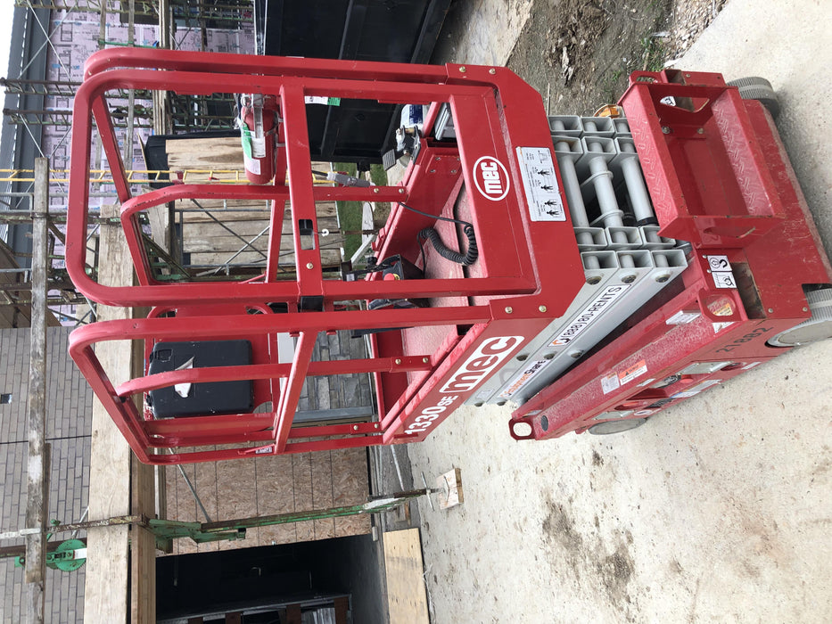 2019 MEC 1330SE MEC 1330SE w/ES Track Hardware, Full Extended 2 Year Warranty