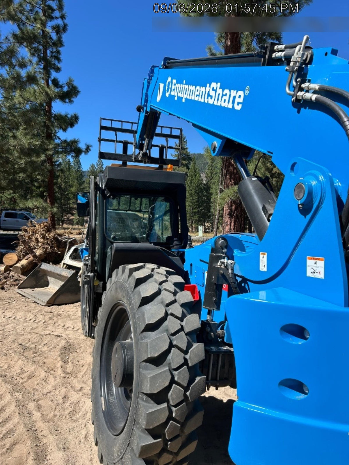 2025 GENIE GTH-1056