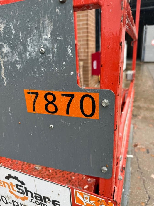 2017 Skyjack SJIII-3219 Skyjack SJIII3219 Scissor Lift w/Trojan Batteries