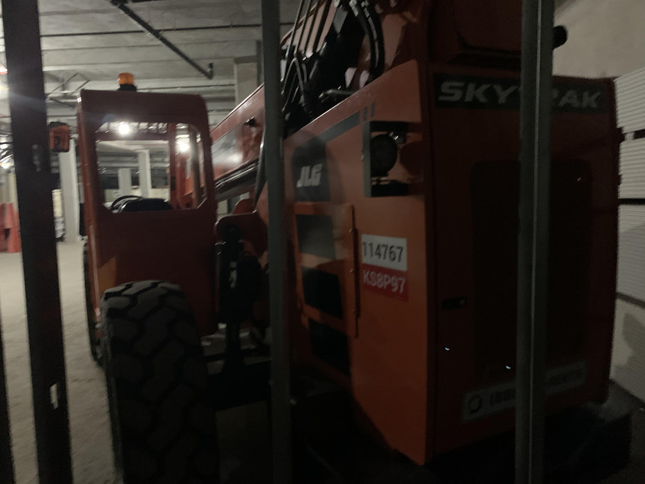 2020 Skytrak 12054 74Hp, Canopy, FF Tires, Work Lights, Beacon, Aux Hydraulics, Back up Alarm, Lifting Eye, ES Decals