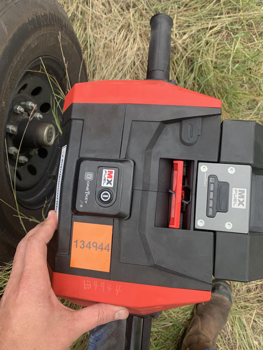 2021 MILWAUKEE MXF368-1XC