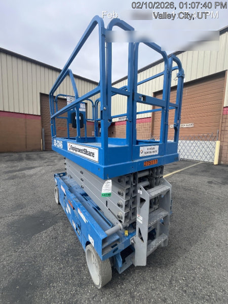 2022 GENIE GS-3246