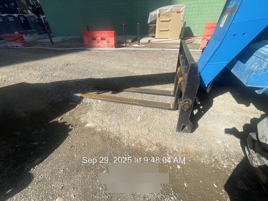 2018 Genie GTH-636 Genie GTH-636 w/Open ROPS, Work Lights, Solid Tires, RH Cab Mesh, Beacon, 48" Carriage and Forks