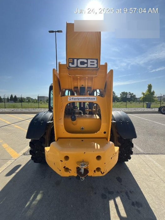 2022 JCB 510-56