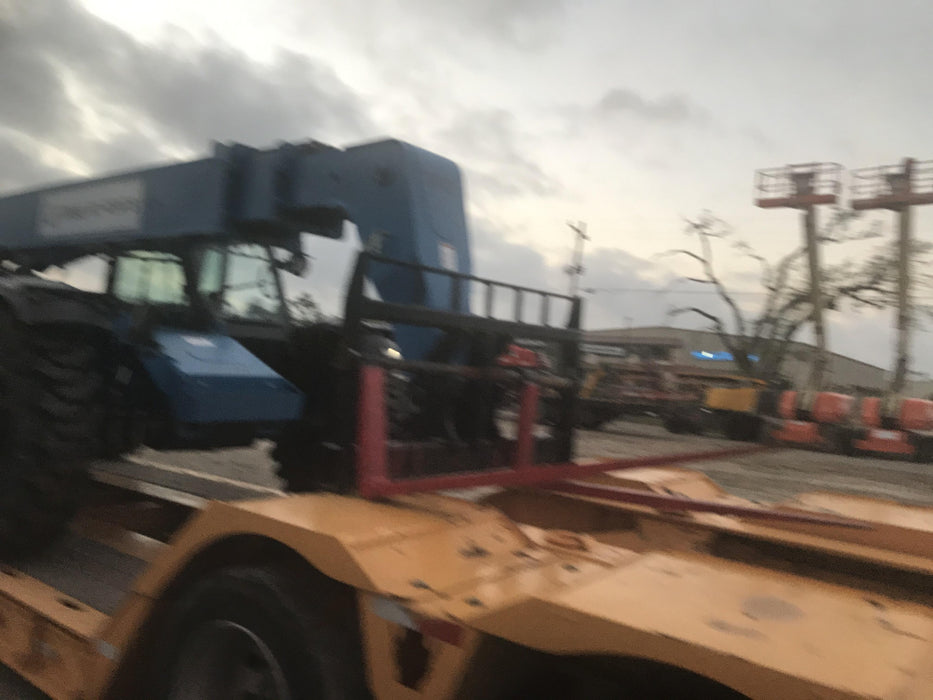 2020 Genie GTH-844 Cab/Heat/Air, Solid Tires, Work Lights, Beacon, Aux Hydraulics, Back up Alarm, Lifting Eye