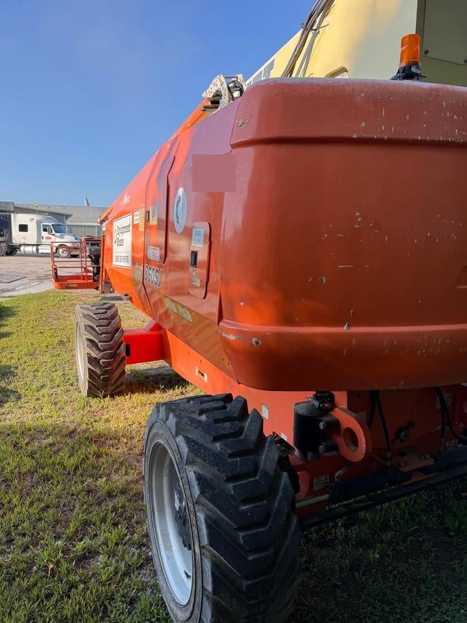 2019 JLG 860SJ