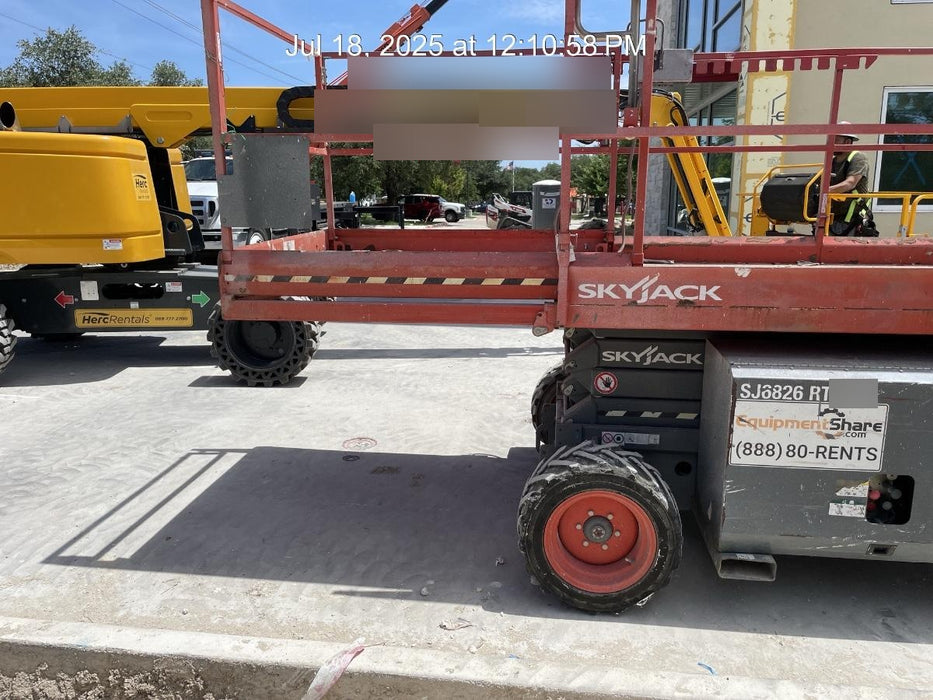 2017 SKYJACK SJ6826 RT