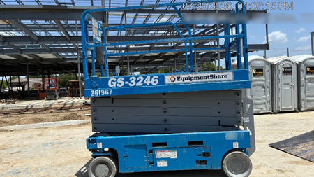 2022 GENIE GS-3246