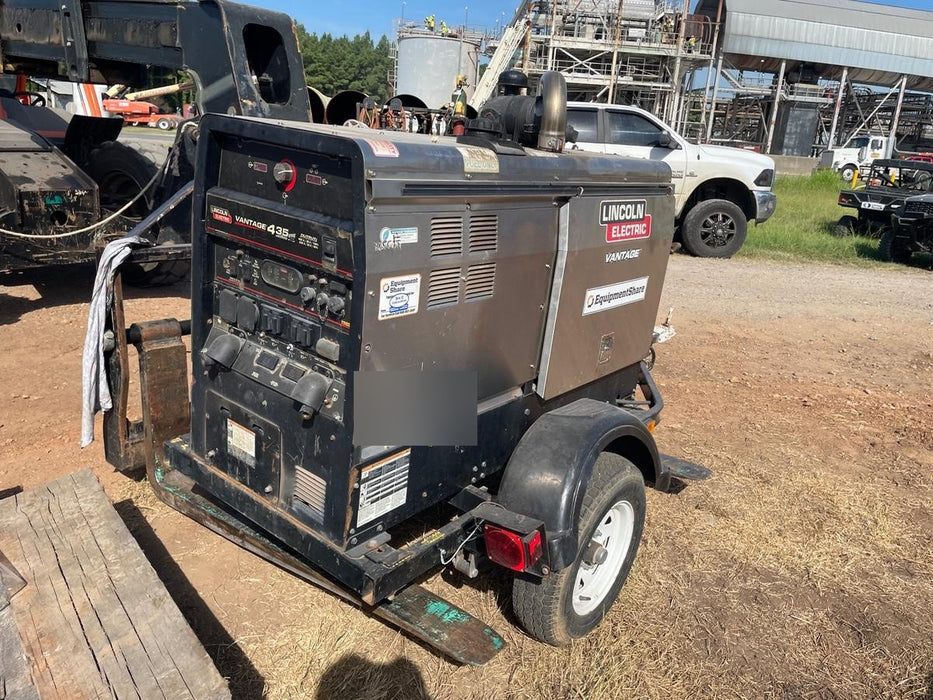 2018 Lincoln Electric Vantage 435 Lincoln Vantage 435 Welder Ready-Pak 3 w/Trailer, Fender/Light Kit, and Cable Rack