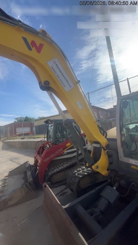 Wacker Neuson ET90 Cab, Long Dipperstick, Track, Bucket