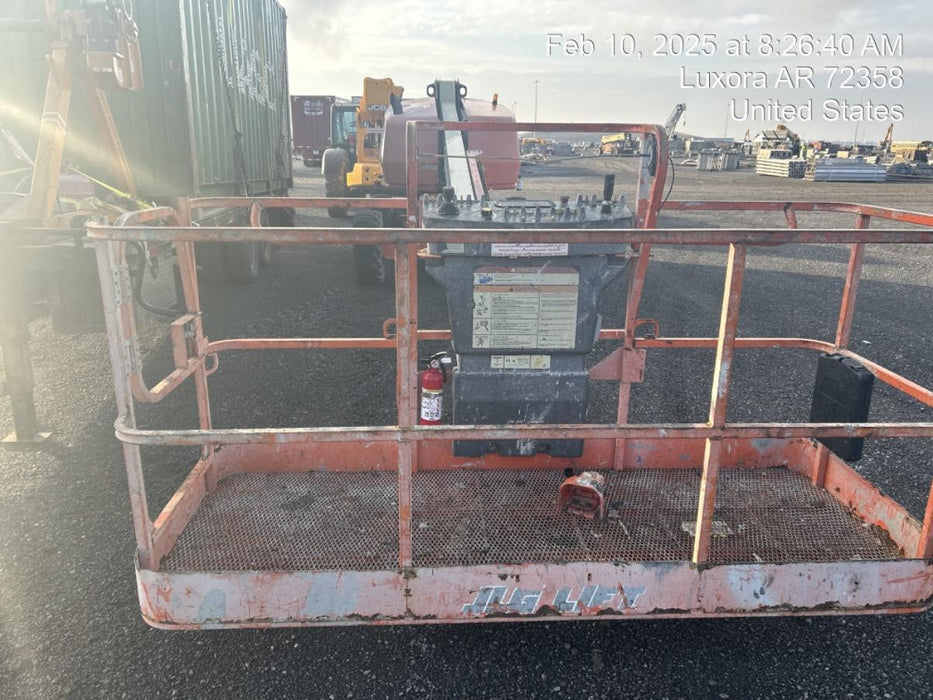 2019 JLG 460SJ