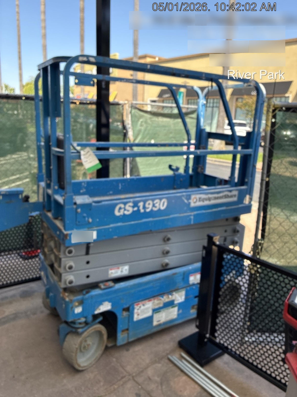 2019 Genie GS-1930 Half Height Swing Gate, 800W Inverter