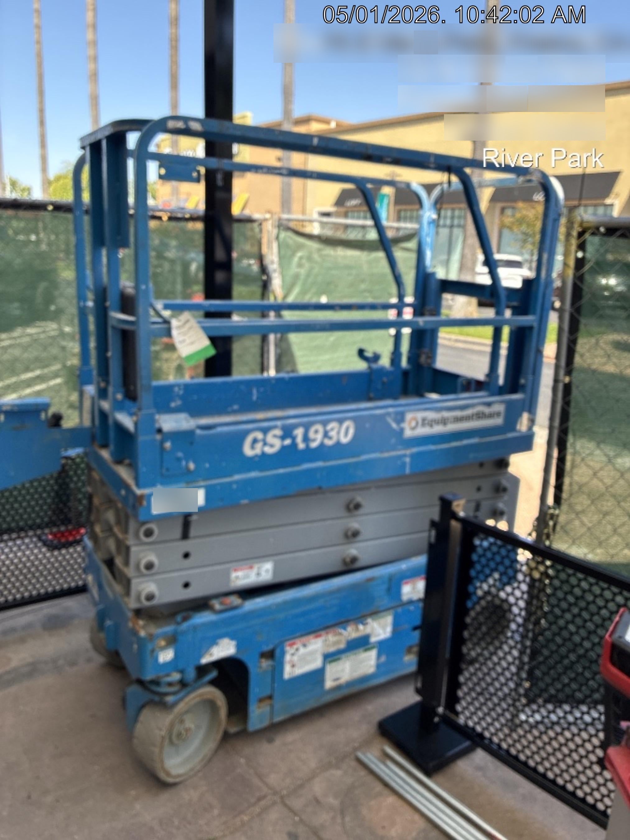 2019 Genie GS-1930 Half Height Swing Gate, 800W Inverter
