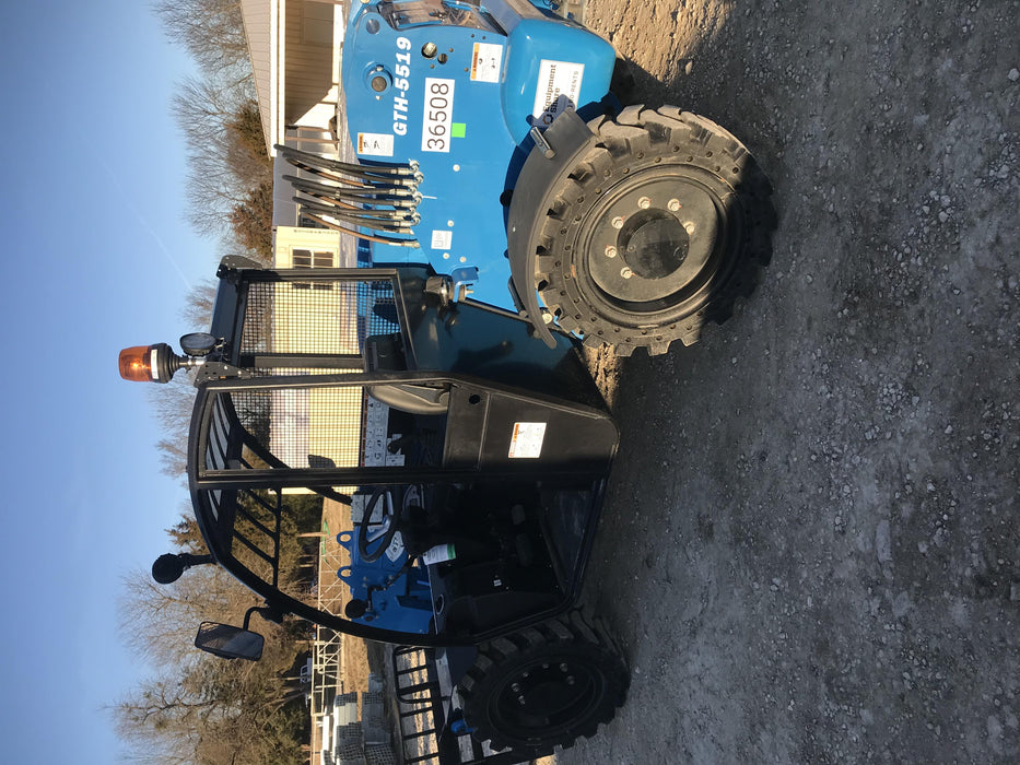 2019 Genie GTH-5519 Canopy, Solid RT Tires, LED Work Lights, Beacon\t48" Carriage, 48" Forks