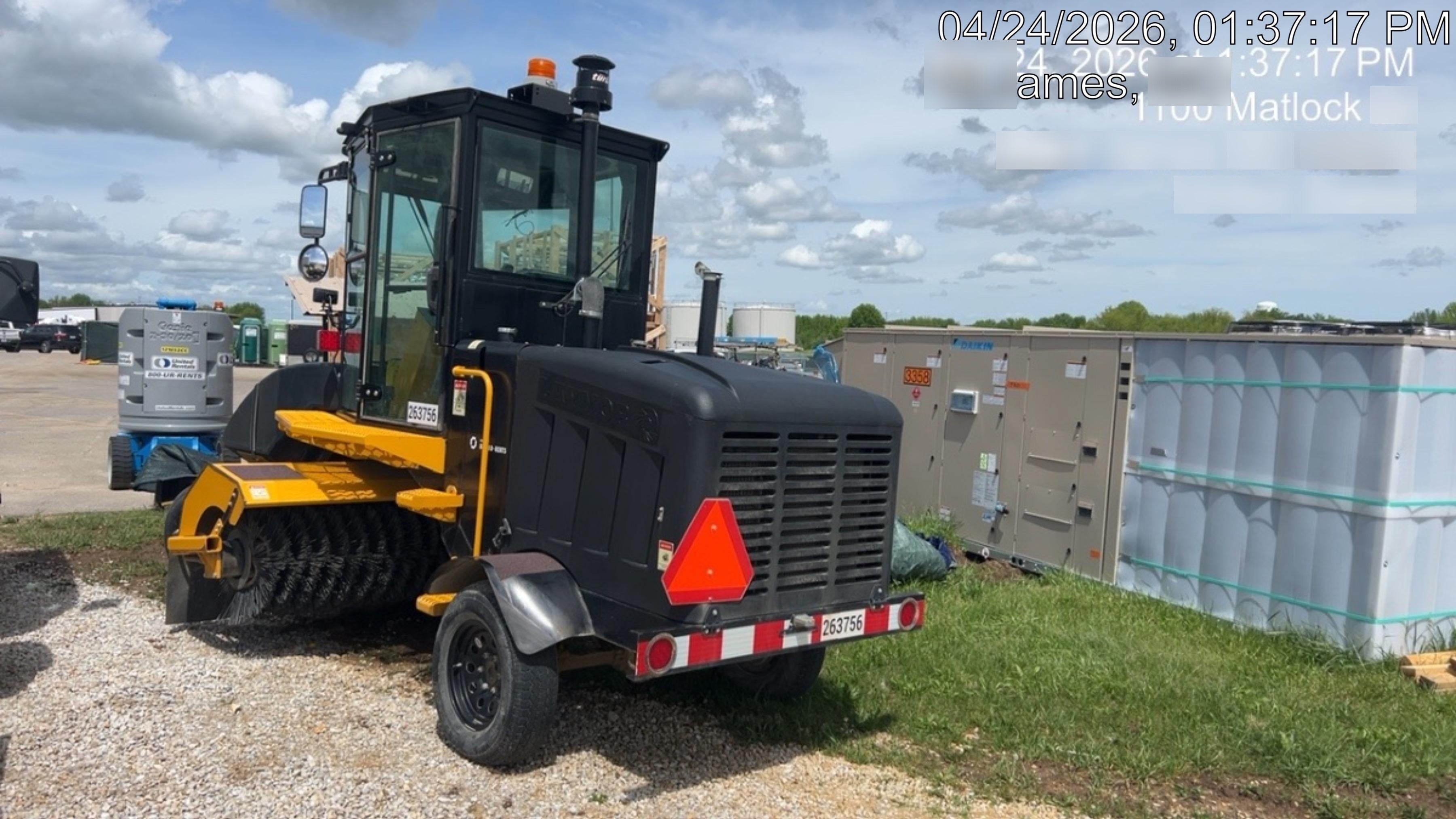 2022 LAYMOR SM450