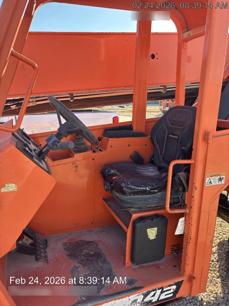 2016 SKYTRAK 8042
