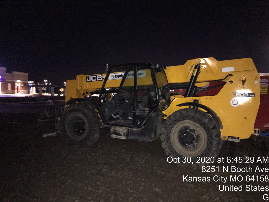 2020 JCB 509-42 Canopy, Solid Tires, Work Lights, Beacon, Aux Hydraulics, Back up Alarm, Lifting Eye, ES Decals