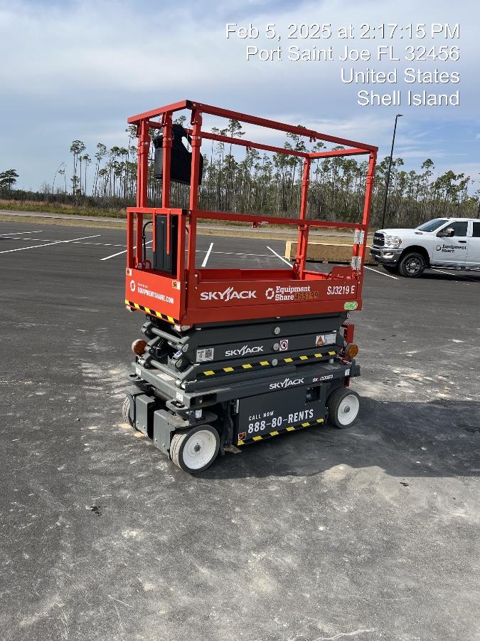 2024 Skyjack SJ3219 Electric Drive, Sld NM Tires, DBcns, RFRails, Power to Platform, T3 + Access Control