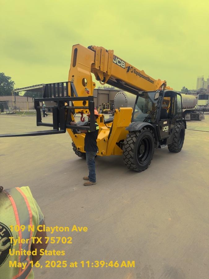 2025 JCB 512-56