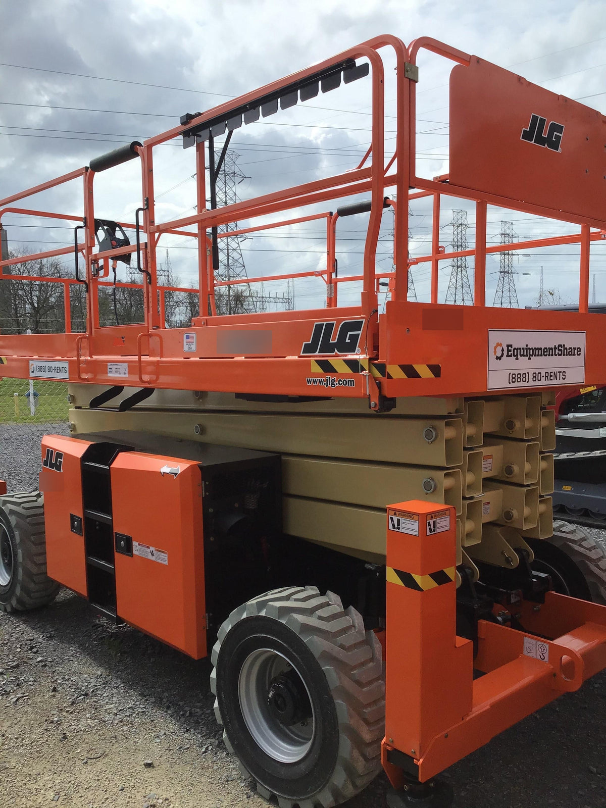 2020 JLG 430LRT