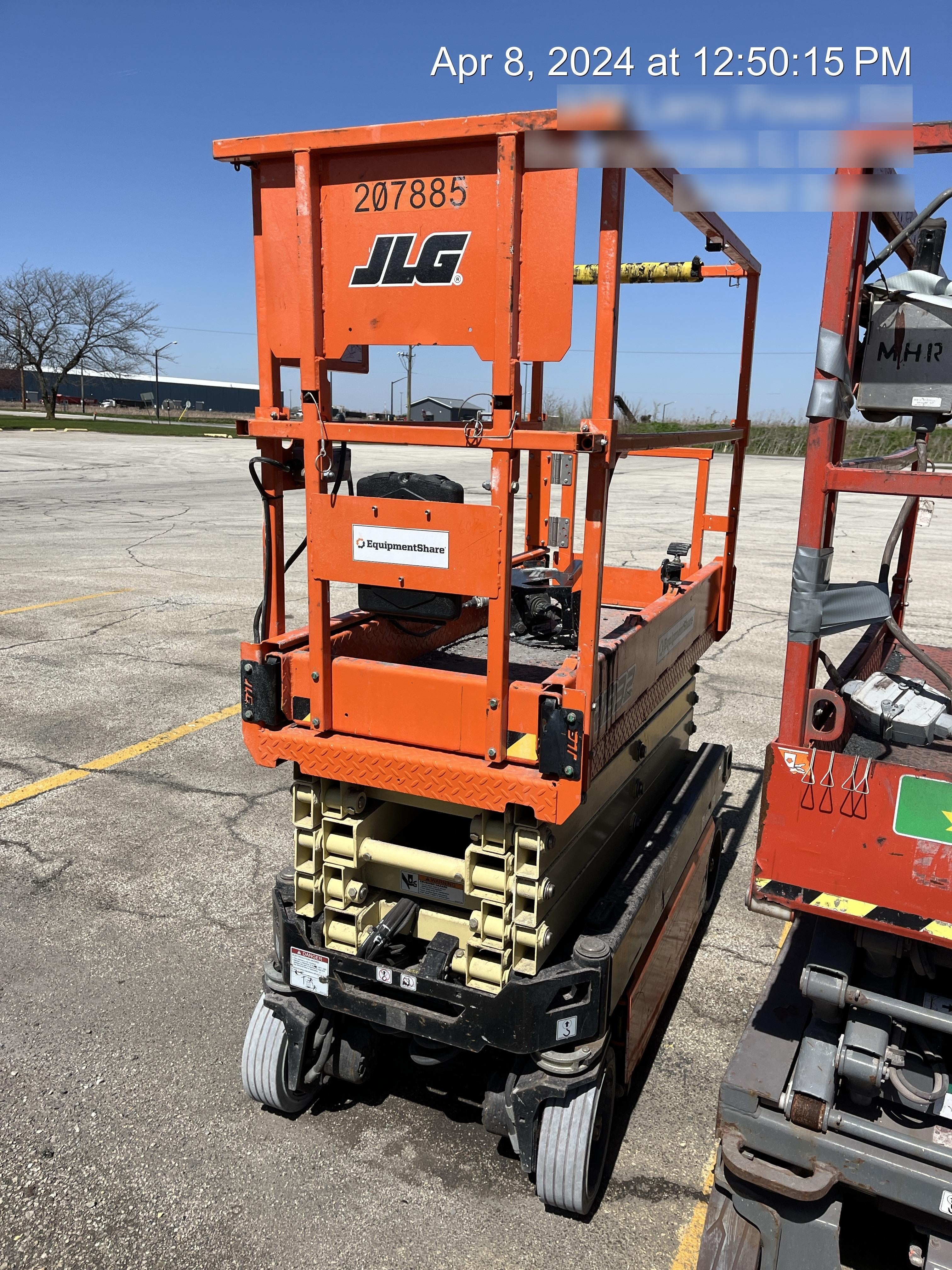 2022 JLG R1932