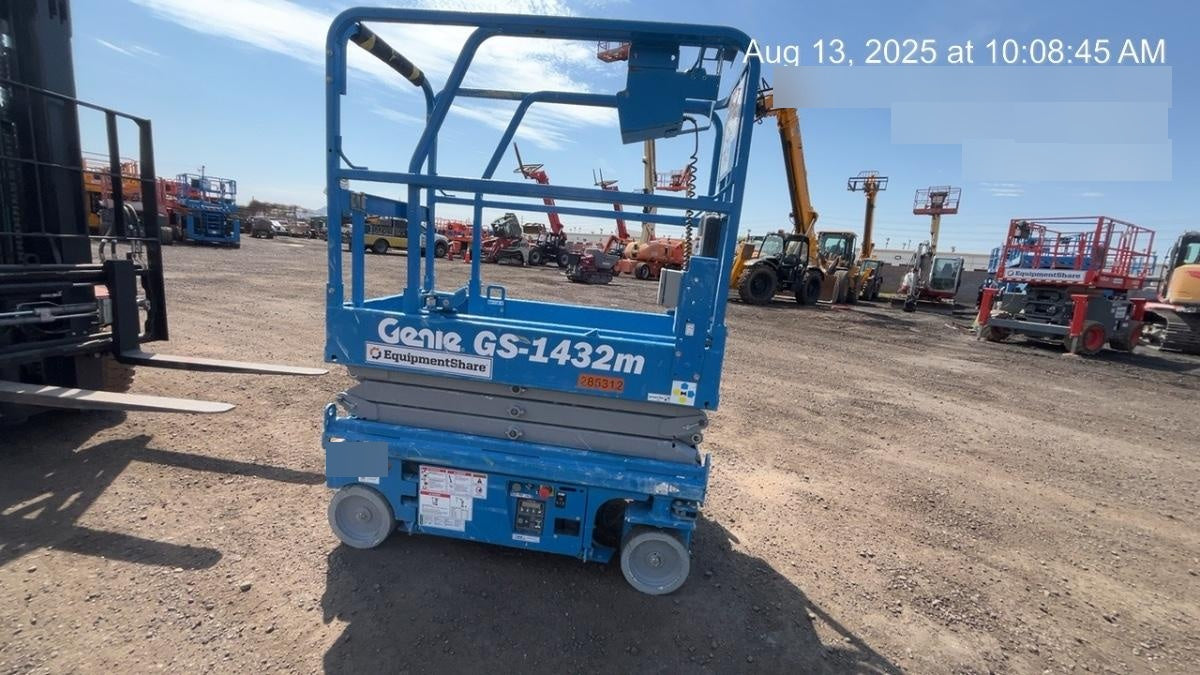 2022 GENIE GS-1432
