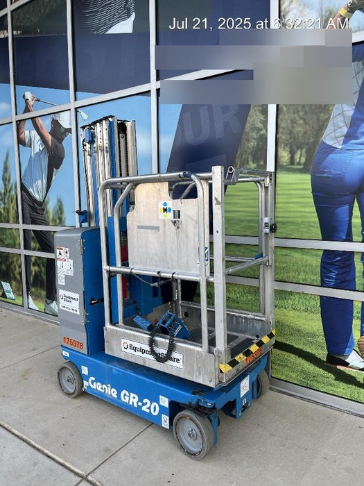 2021 GENIE GR-20
