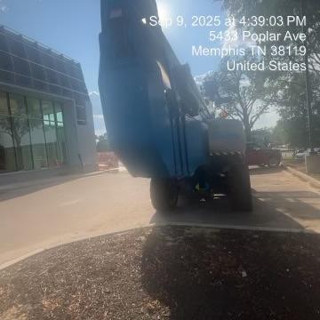 2025 GENIE Z-135/70